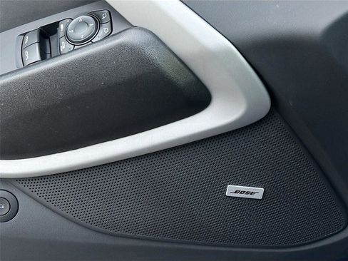 Used 2022 Chevrolet Camaro LT w/ Technology Package image 21