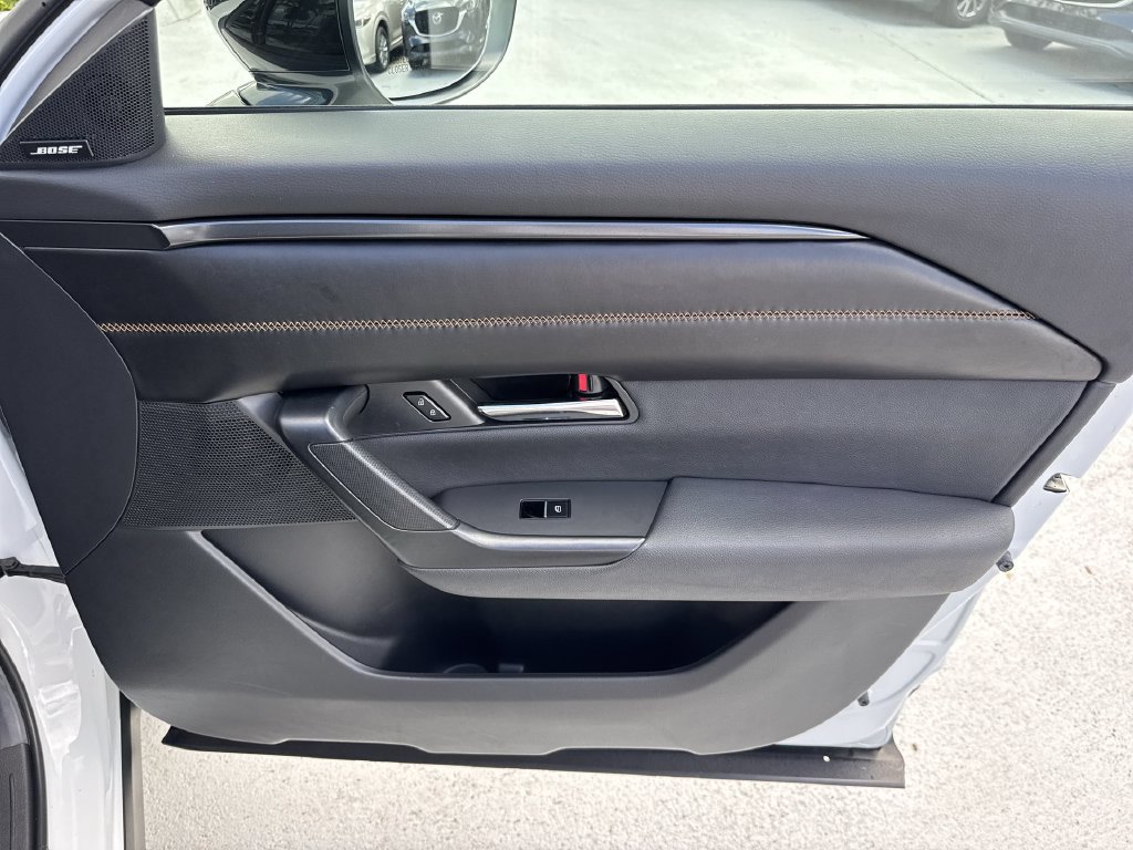 Used 2025 MAZDA CX-50 AWD 2.5 S w/ Premium Plus Pkg image 43