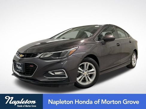 Used 2017 Chevrolet Cruze LT w/ Sun And Sound Package FWD image 1