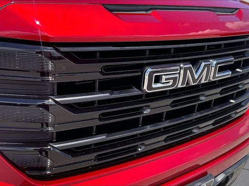 Used 2022 GMC Sierra 1500 Elevation w/ Preferred Package RWD image 28