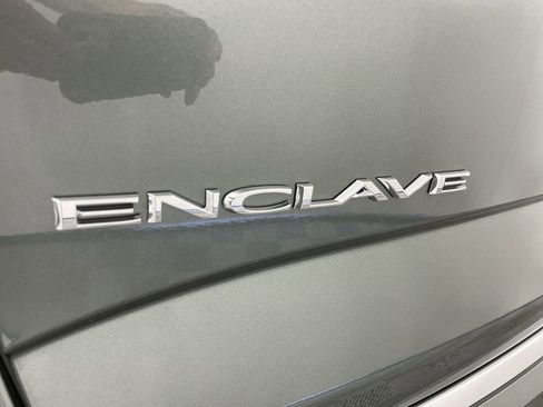 Used 2023 Buick Enclave Avenir w/ Trailering Package, 5000 lbs. FWD image 33