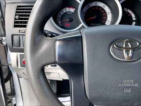 Used 2012 Toyota Tacoma 4x4 Regular Cab image 13