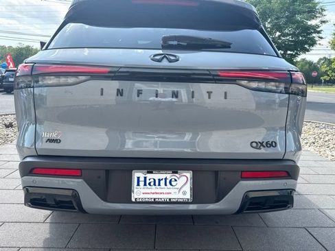 Certified 2025 INFINITI QX60 Luxe w/ Black Edition AWD/4WD image 32