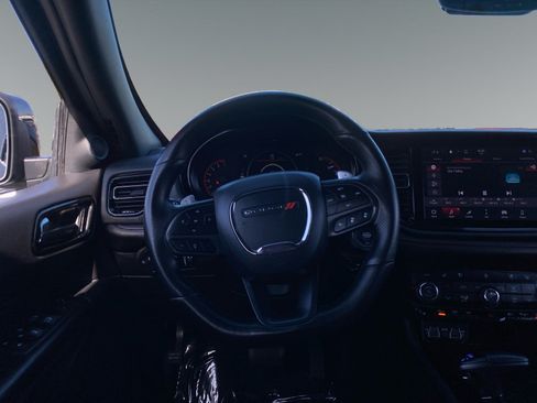 Used 2025 Dodge Durango GT AWD/4WD image 12