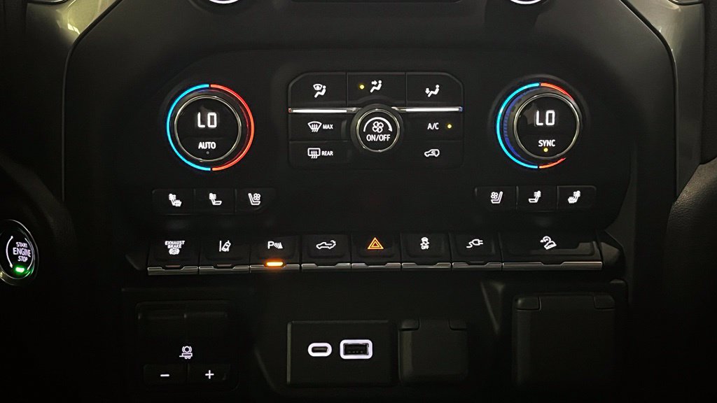 Certified 2023 Chevrolet Silverado 3500 LTZ w/ LTZ Plus Package AWD/4WD image 20