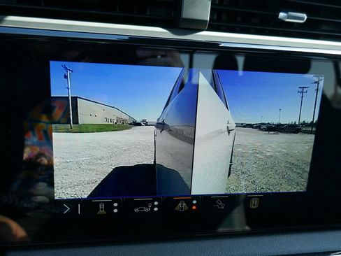 New 2026 GMC Sierra 2500 AT4 w/ AT4 Premium Plus Package image 27