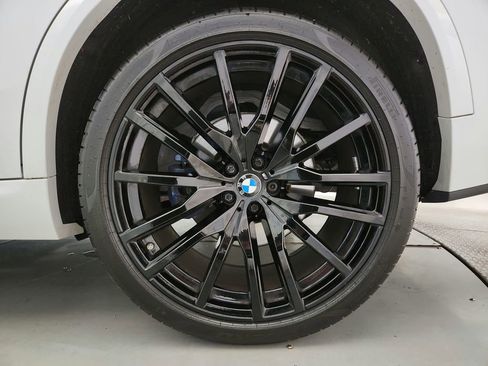 Used 2022 BMW X5 xDrive40i AWD/4WD image 40