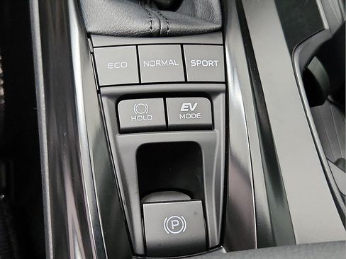 Used 2026 Toyota Camry SE w/ Convenience Package FWD image 16