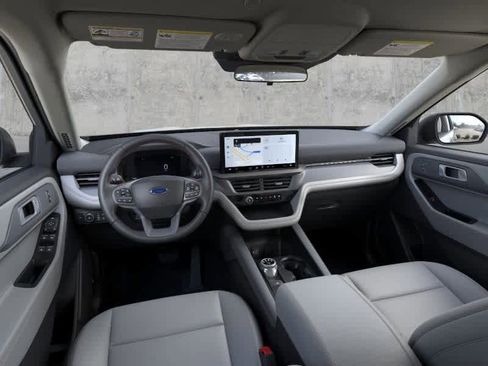 New 2026 Ford Explorer Active w/ Active Comfort Package image 9