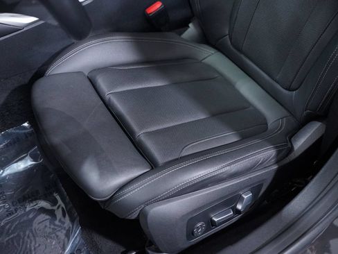 Used 2023 BMW i4 eDrive35 w/ Premium Package RWD image 8