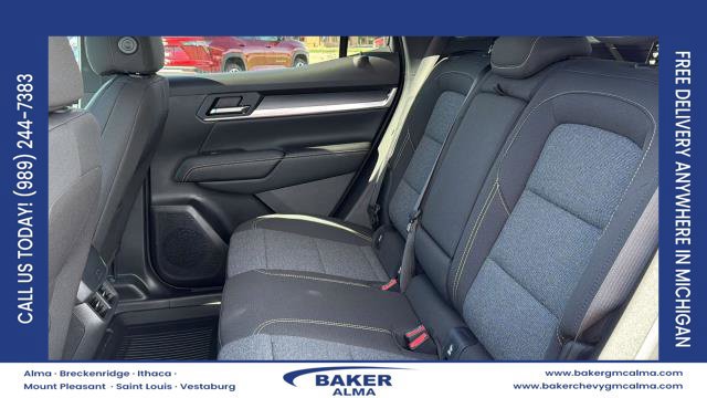 New 2027 GMC Terrain Elevation w/ Technology Package II AWD/4WD image 24