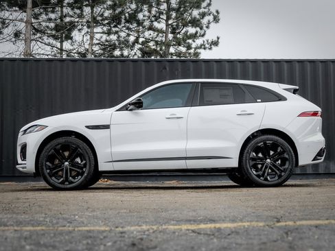 New 2026 Jaguar F-PACE R-Dynamic S image 3