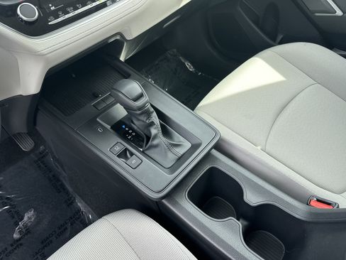 Certified 2026 Toyota Corolla Cross L FWD image 26