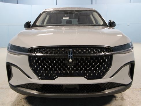 New 2026 Lincoln Nautilus Premier w/ Jet Appearance Package image 30