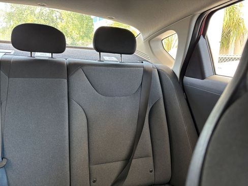 Used 2025 Kia K4 FWD image 38