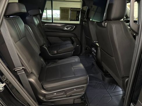 Used 2023 Chevrolet Tahoe RST w/ Luxury Package AWD/4WD image 16