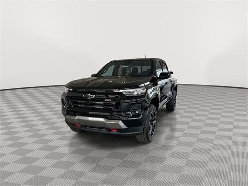 New 2025 Chevrolet Colorado Z71 w/ Technology Package image 5