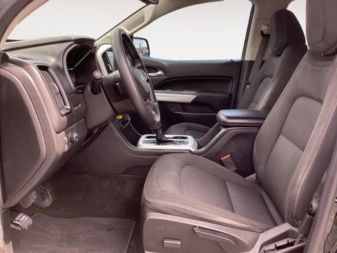 Used 2017 Chevrolet Colorado LT RWD image 24