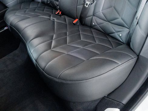 Used 2024 BMW 760i xDrive w/ Executive Package image 32