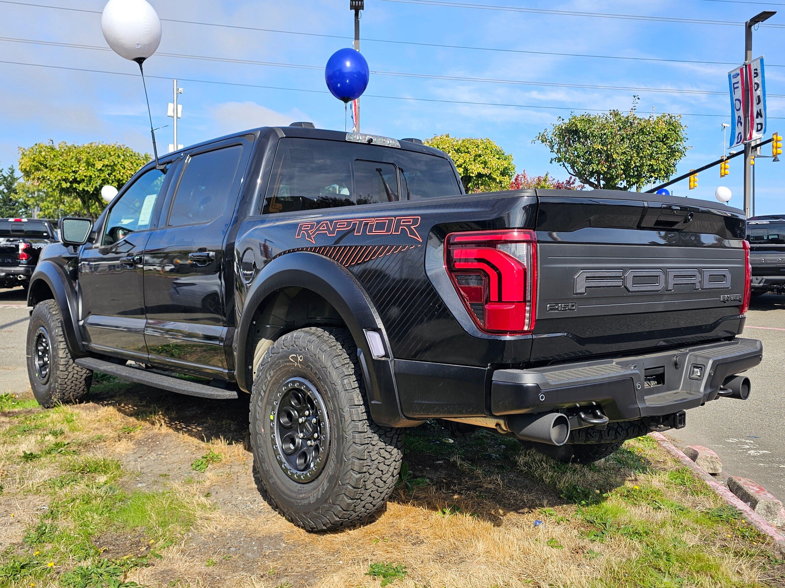 New 2026 Ford F150 Raptor AWD/4WD image 7
