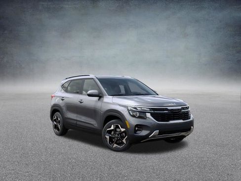 New 2026 Kia Seltos S image 8