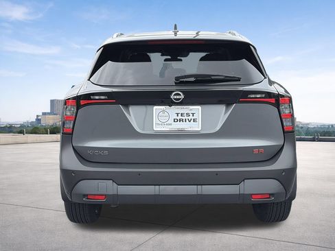 Certified 2025 Nissan Kicks SR w/ SR Premium Package FWD image 4