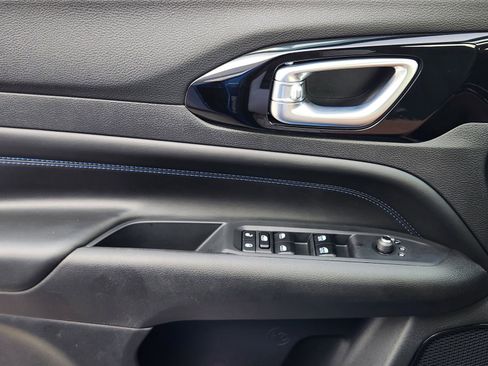 New 2026 Jeep Compass Latitude AWD/4WD image 19