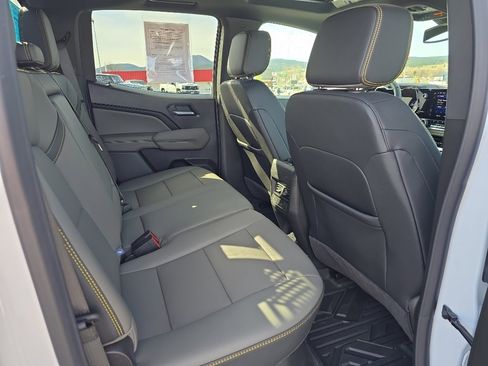 Certified 2025 Chevrolet Colorado ZR2 w/ Technology Package image 25