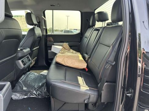 New 2025 Ford F550 4x4 Crew Cab image 9