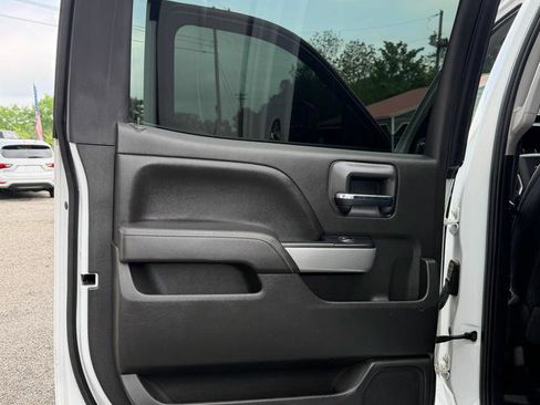 Used 2017 Chevrolet Silverado 1500 LTZ Z71 AWD/4WD image 9