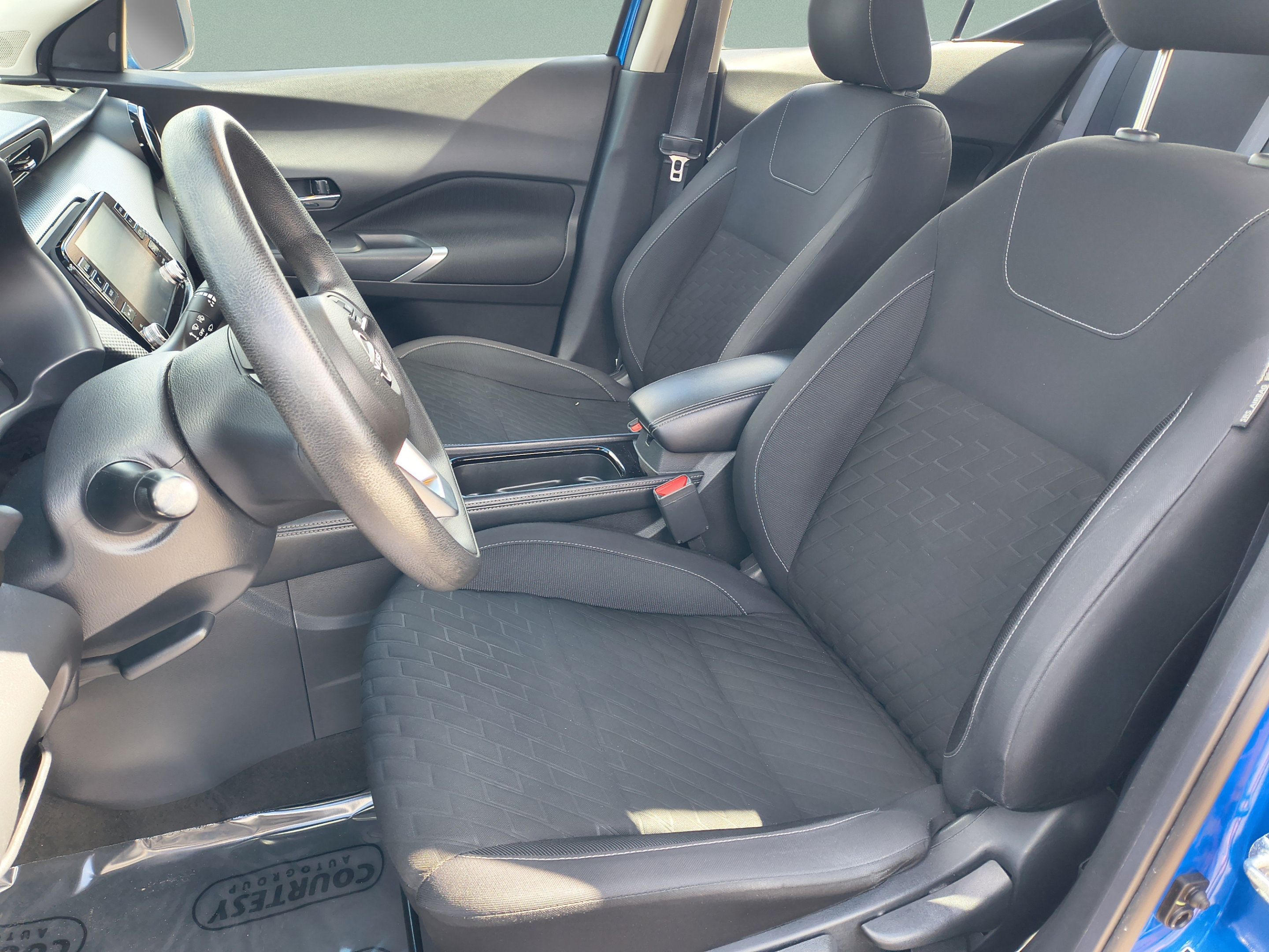 Used 2022 Nissan Kicks SV FWD image 22