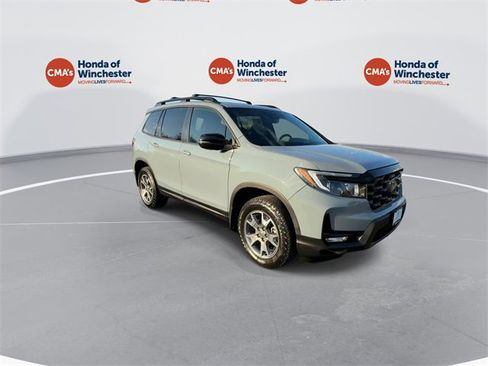 Certified 2022 Honda Passport TrailSport image 2