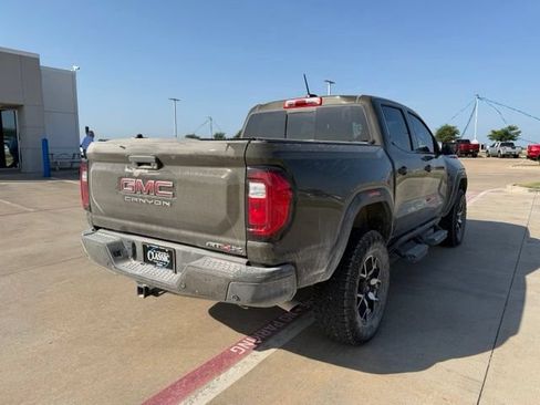 Used 2024 GMC Canyon AT4X AWD/4WD image 3