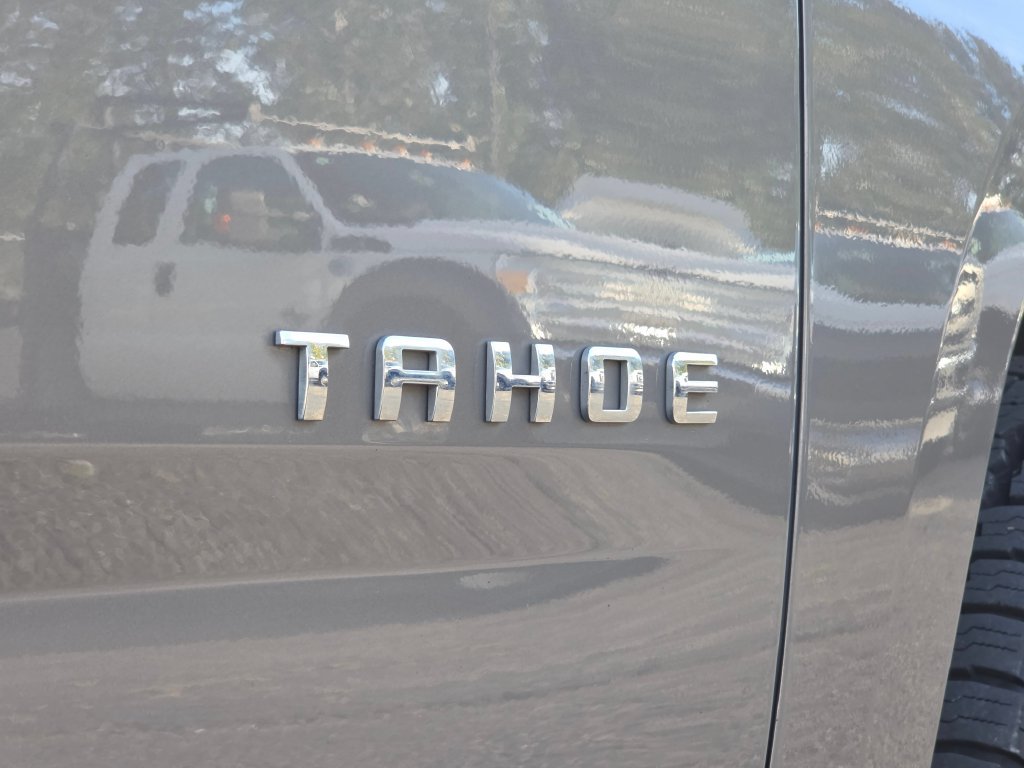 Used 2018 Chevrolet Tahoe LS w/ Skid Plate Package AWD/4WD image 10