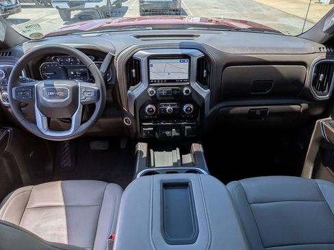 Used 2022 GMC Sierra 1500 SLT w/ SLT Premium Plus Package AWD/4WD image 25