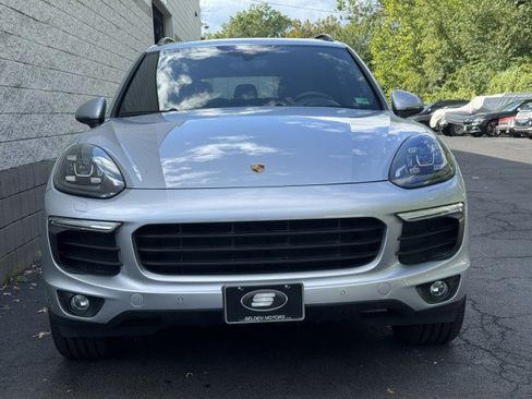 Used 2018 Porsche Cayenne Platinum Edition w/ Premium Package Plus AWD/4WD image 11