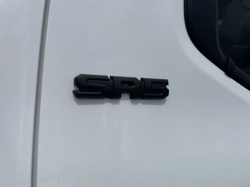 Used 2024 Toyota Tacoma SR5 AWD/4WD image 36