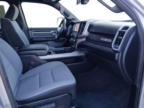 Used 2022 RAM 1500 Lone Star AWD/4WD image 16
