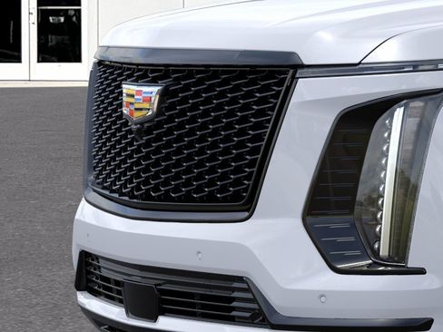 New 2026 Cadillac Escalade ESV Platinum Sport AWD/4WD image 37