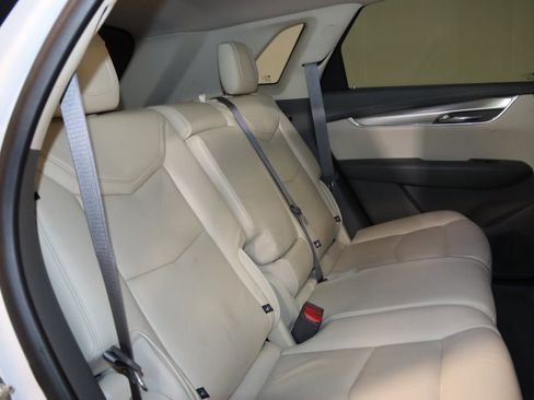 Used 2019 Cadillac XT5 Luxury image 58