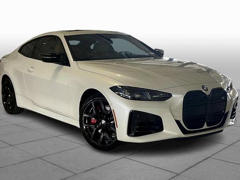 Used 2026 BMW 440i xDrive Coupe w/ Premium Package AWD/4WD image 2