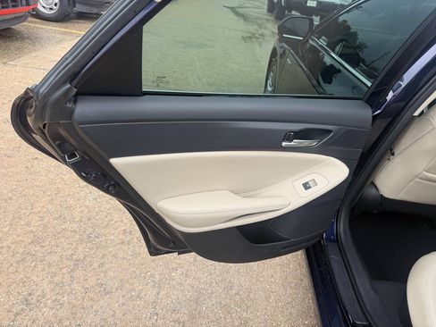 Used 2021 Toyota Avalon XLE FWD image 14