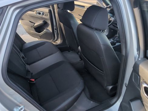 Used 2025 Honda Civic Sport image 13