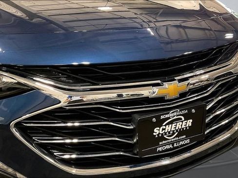 Used 2021 Chevrolet Malibu LT FWD image 28