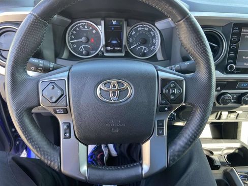 Used 2023 Toyota Tacoma SR5 RWD image 33