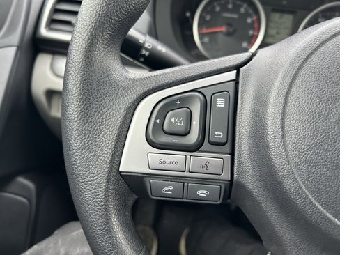 Used 2018 Subaru Forester 2.5i w/ Alloy Wheel Package image 17