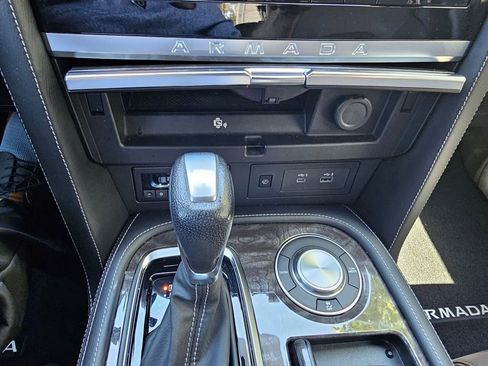 Used 2023 Nissan Armada Platinum w/ Captain's Chairs Package RWD image 28