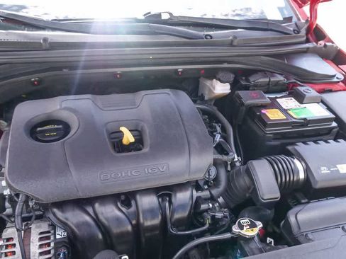 Used 2019 Hyundai Elantra SEL FWD image 24