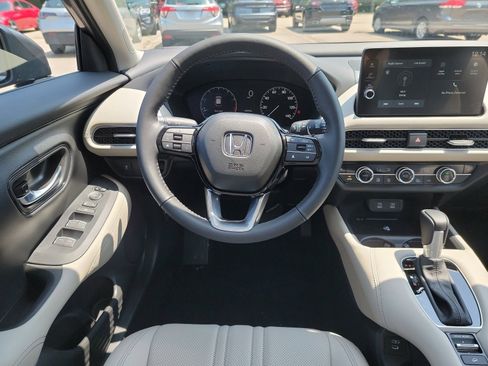 New 2026 Honda HR-V EX-L image 9