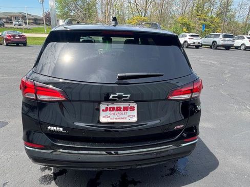 Used 2023 Chevrolet Equinox RS w/ RS Leather Package AWD/4WD image 3